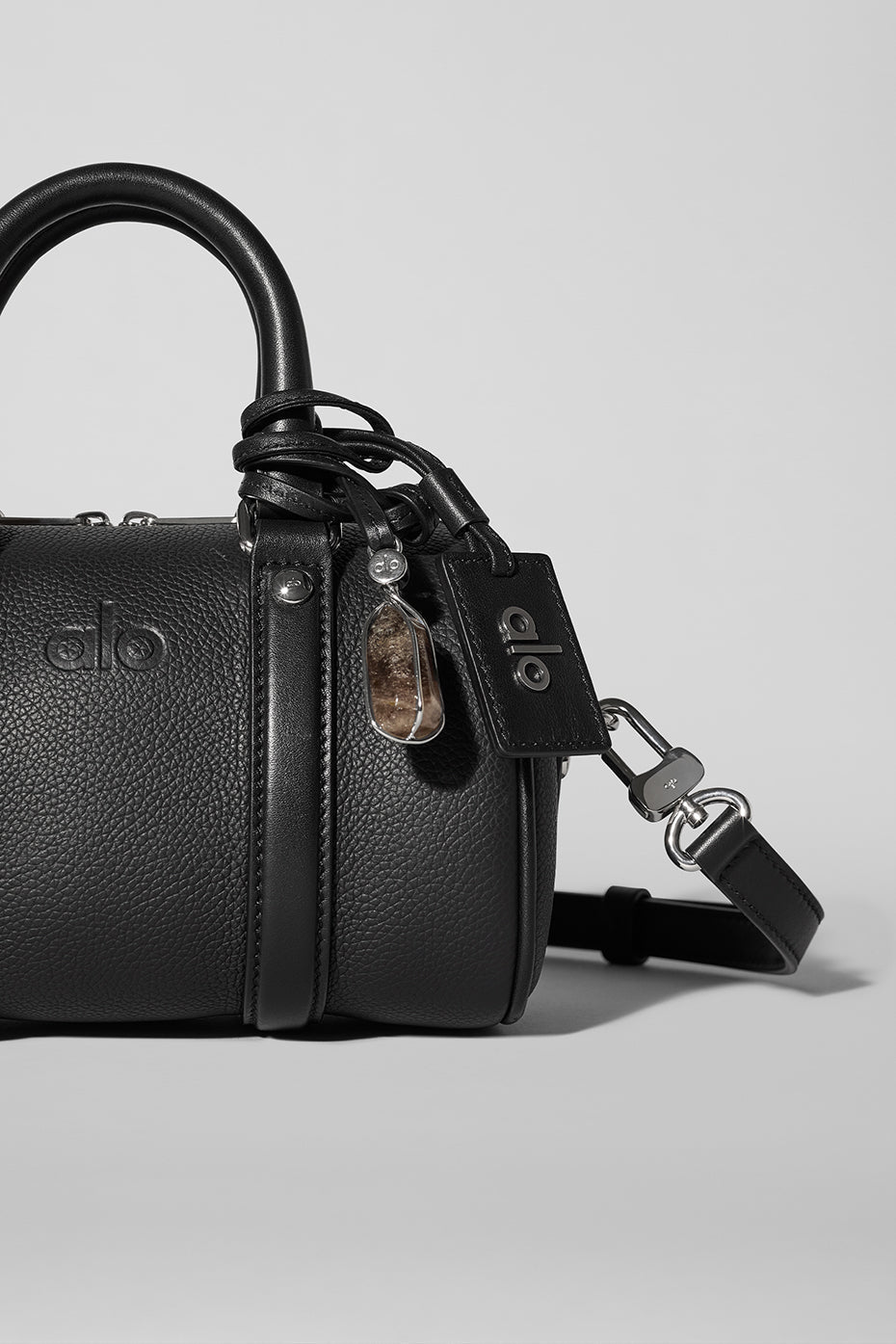 ALO Mini Voyage - Black Leather