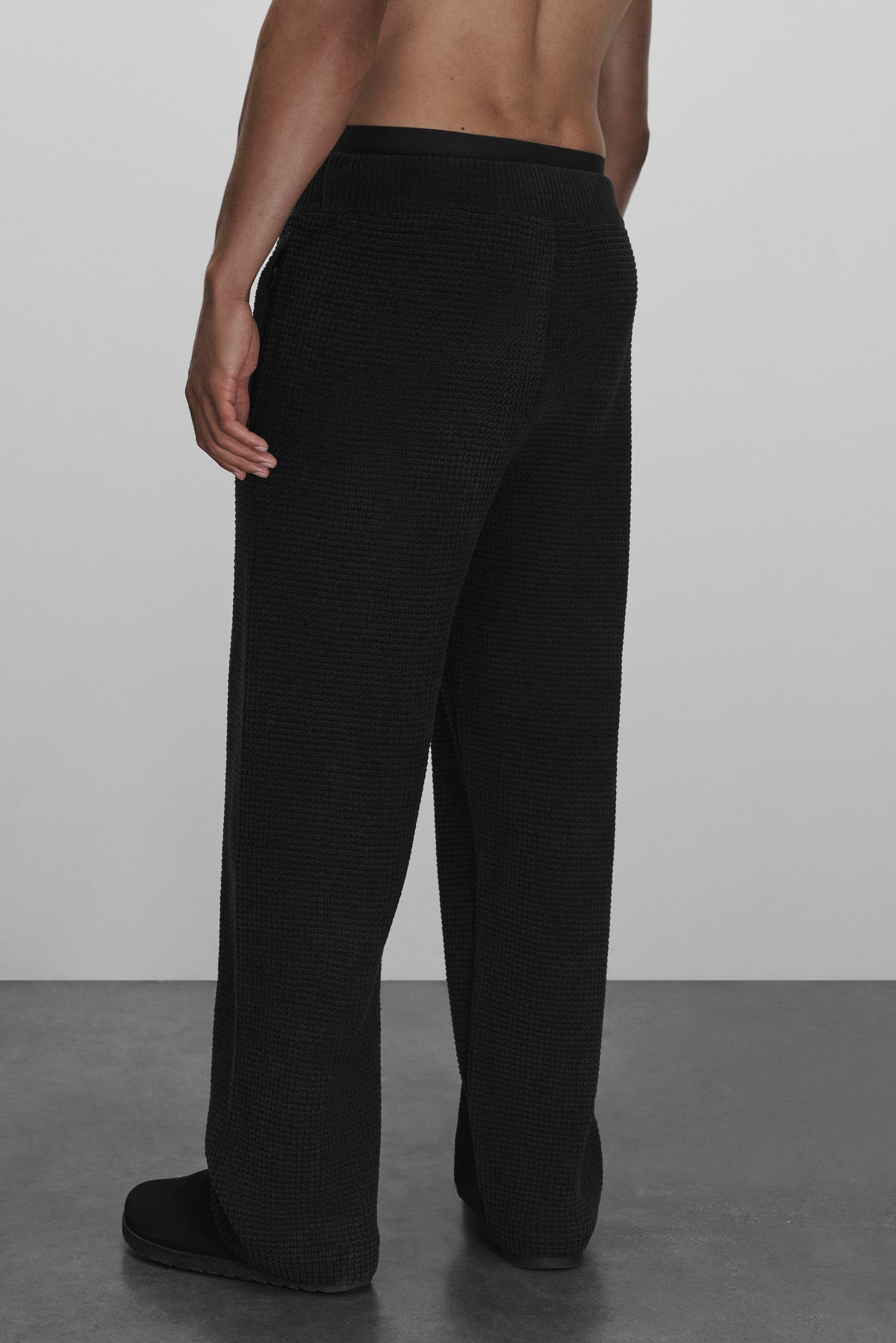 Waffle Chenille Edition Straight Leg Pant - Black