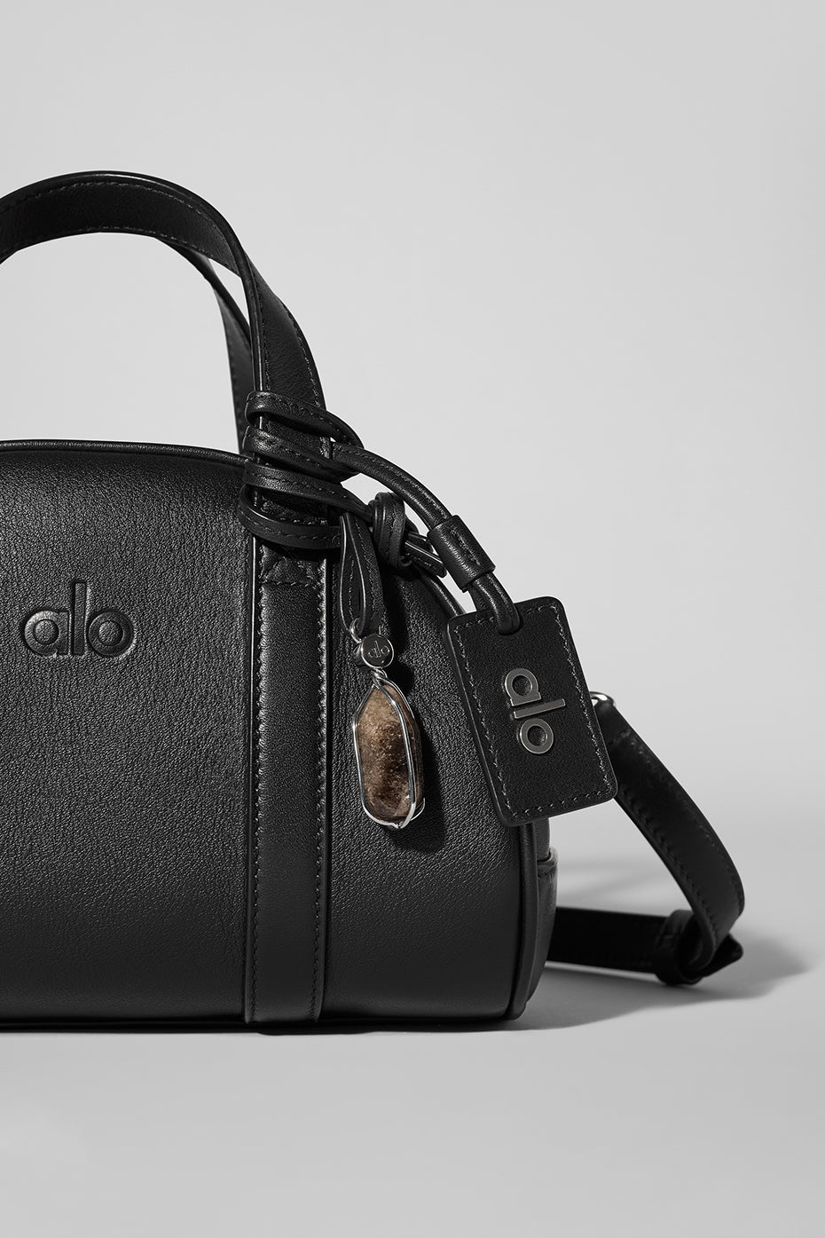 ALO Mini Odyssey - Black Leather