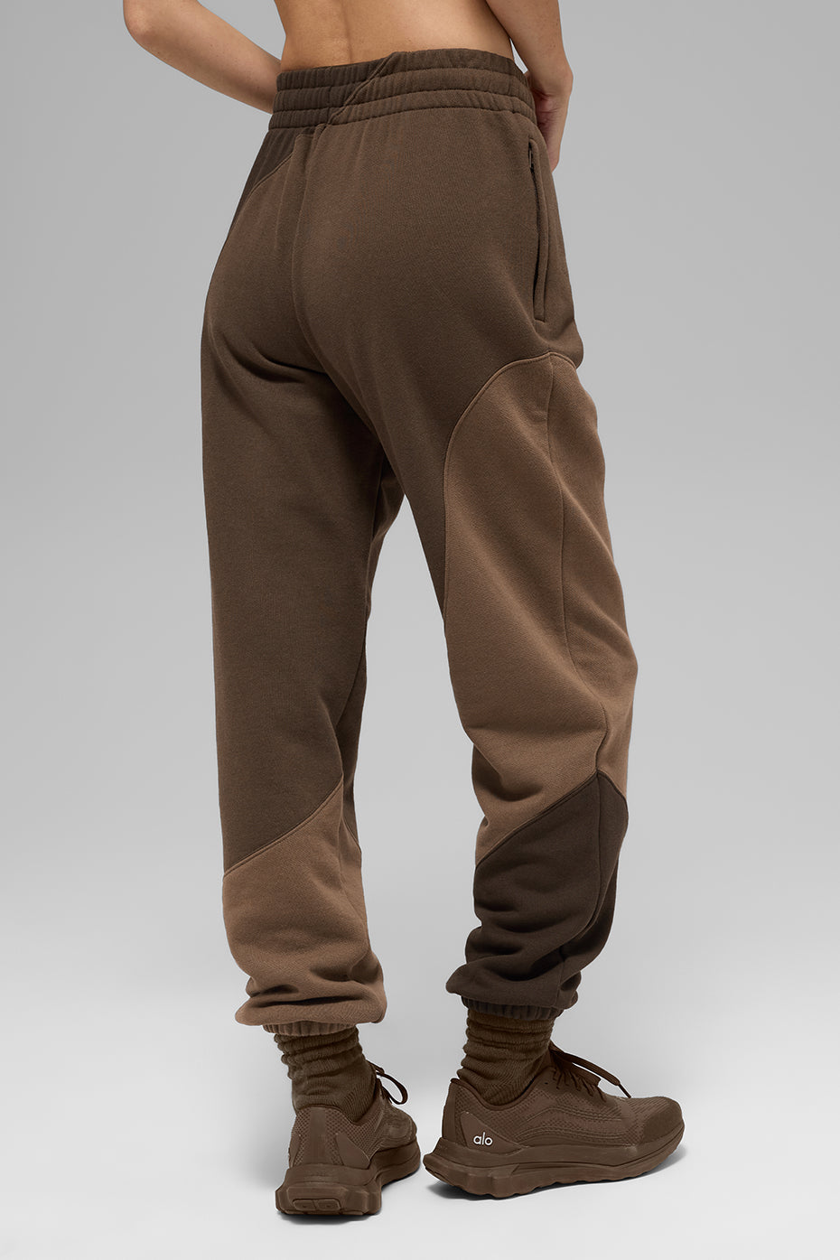 Make Waves Sweatpant - Espresso Tonal