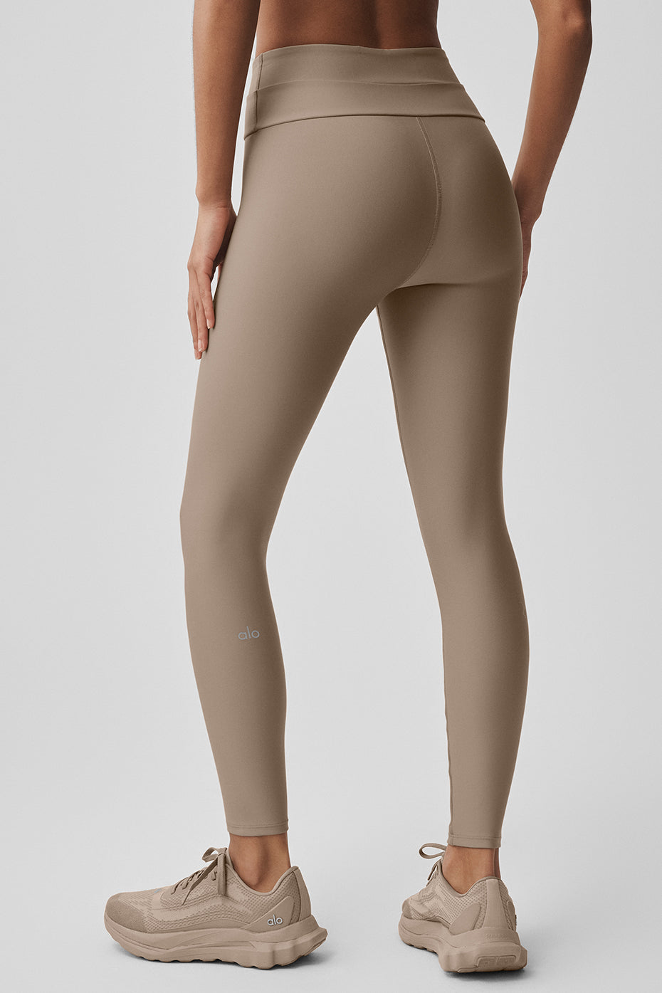 Airlift High-Waist 7/8 Horizon Legging - Gravel