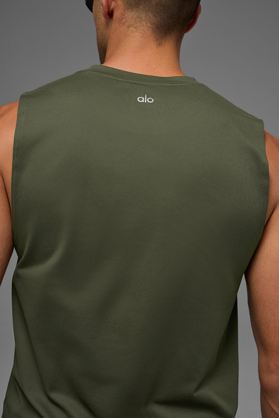 Conquer Muscle Tank - Green Olive