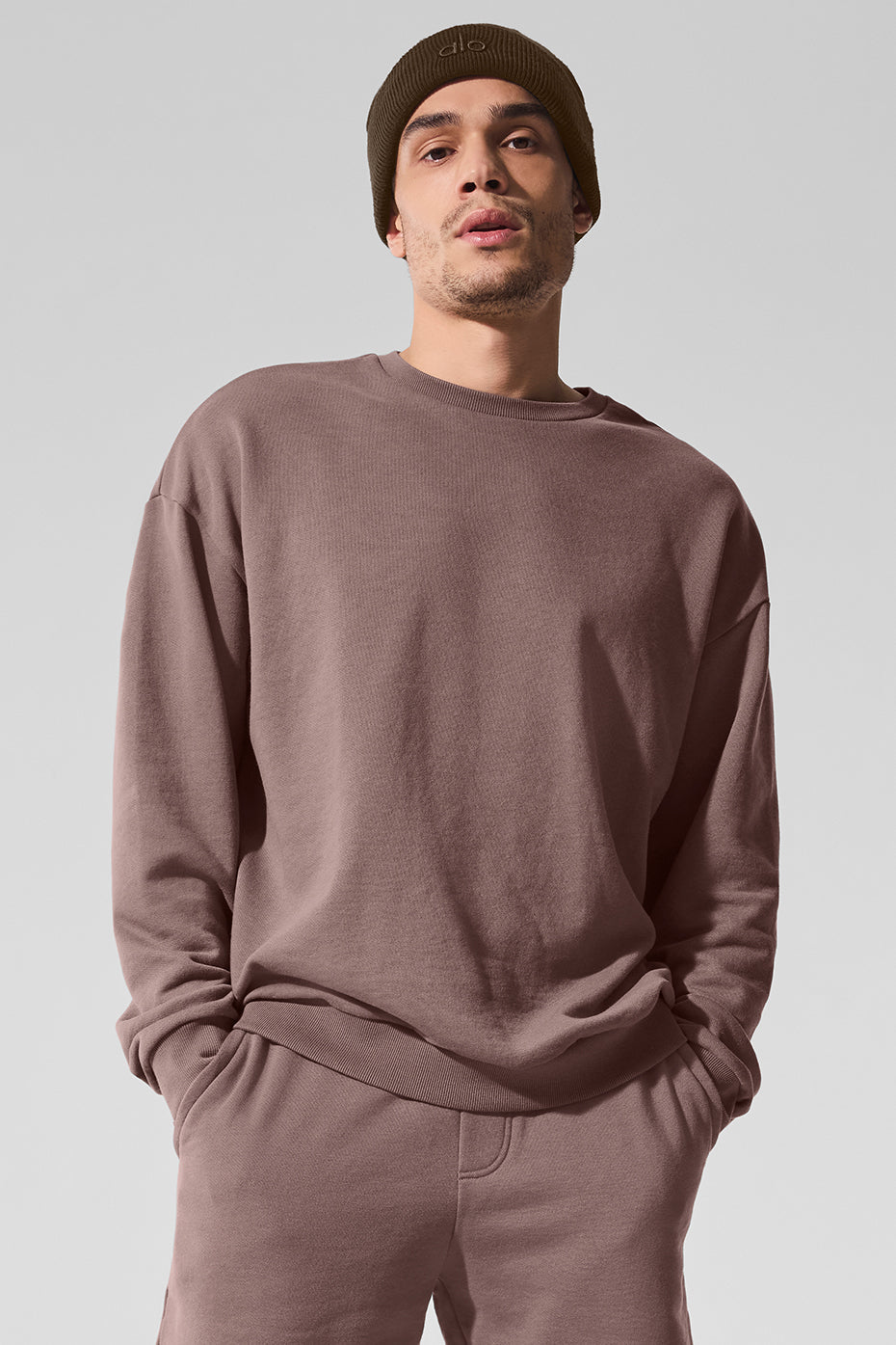 Chill Crew Neck Pullover - Mushroom